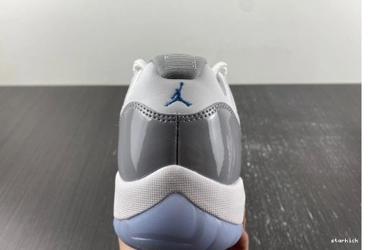  11 AV2187-140  Jordan   Retro  AV2187-140 Grey Cement 0128